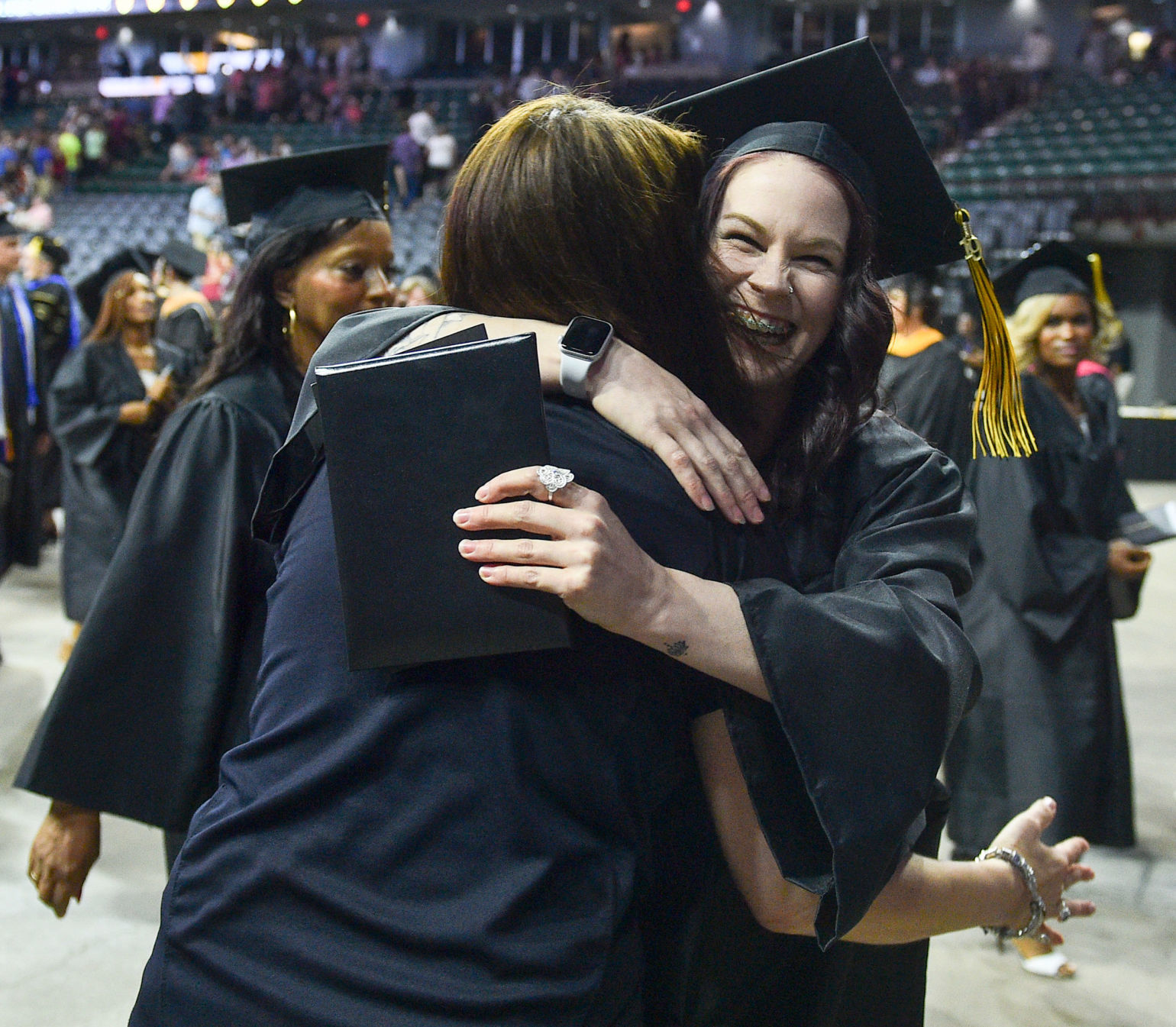 051719-mda-nws-BHCgrad-005a.jpg